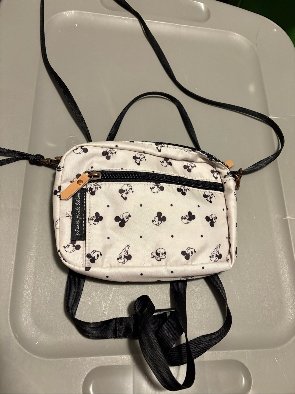 Disney Baby Petunia Pickle Bottom Belt Bag and crossbody purse Mickey Mouse